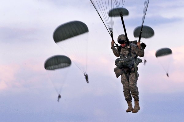 us army airborne soldier falling in a parachute